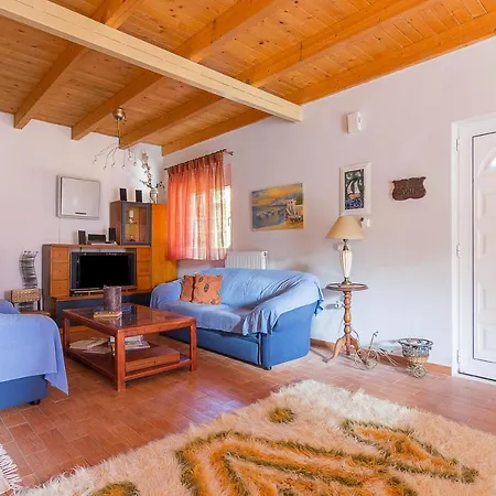 Holiday home Family 4bd Maisonette With Garden Porto Rafti